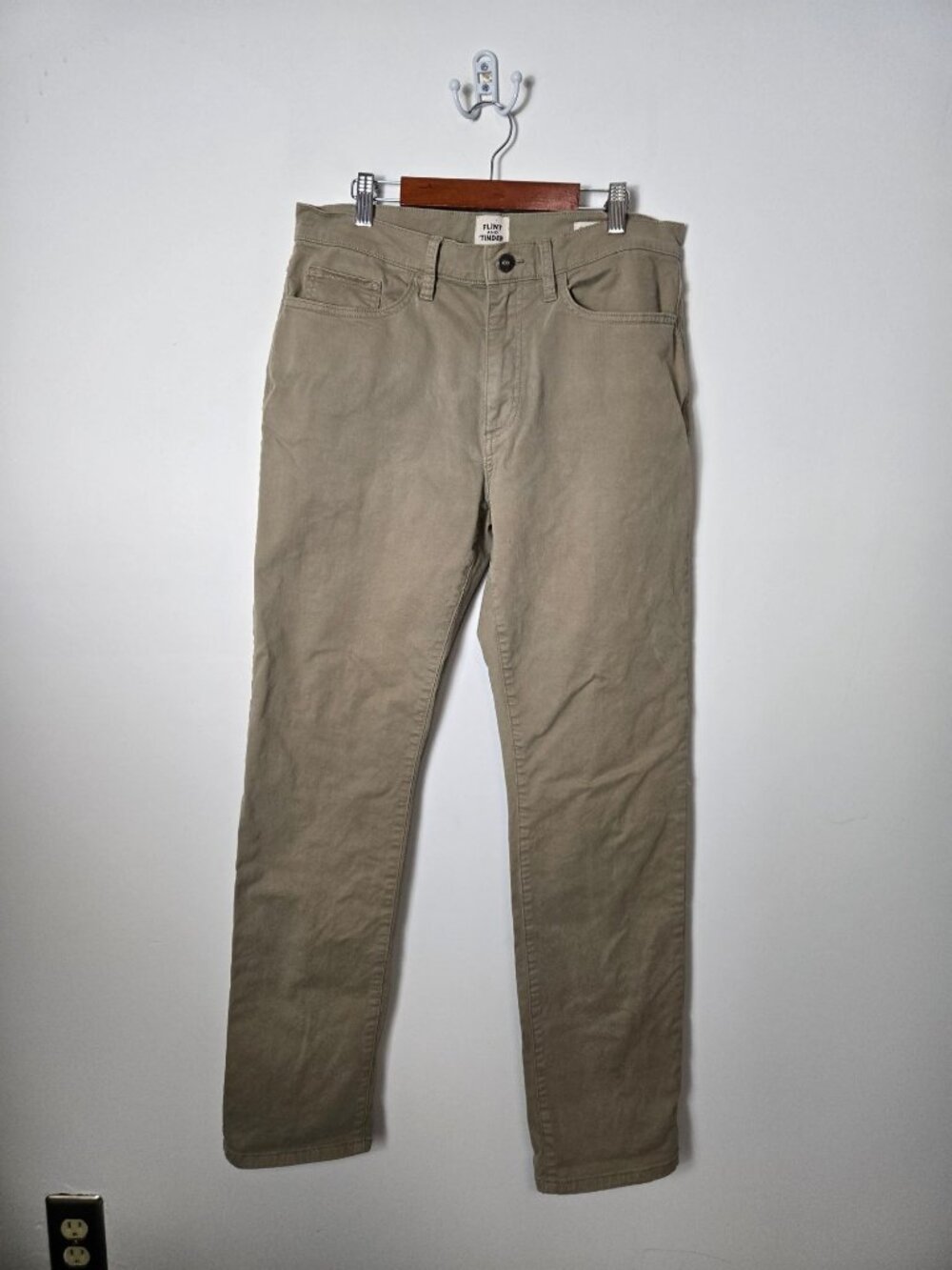 Flint and Tinder Size 32 Huckberry 365 5-Pocket Pants HB Straight Fit Pant Khaki